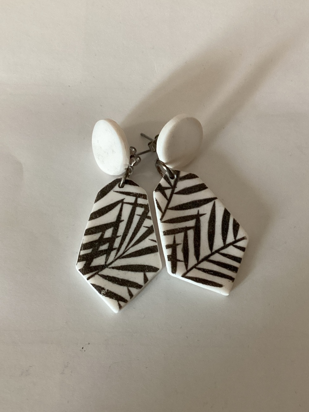 White and Black Geometric Leaf Drop Earrings